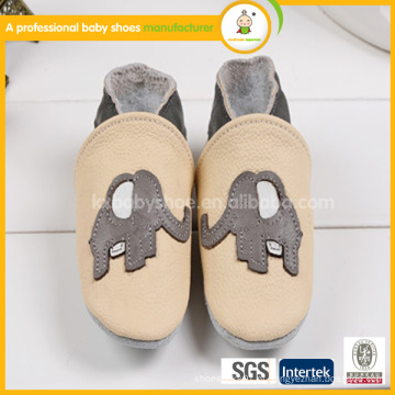 Muito lindo padrão de elefante bebê sapatos de couro genuíno 2015